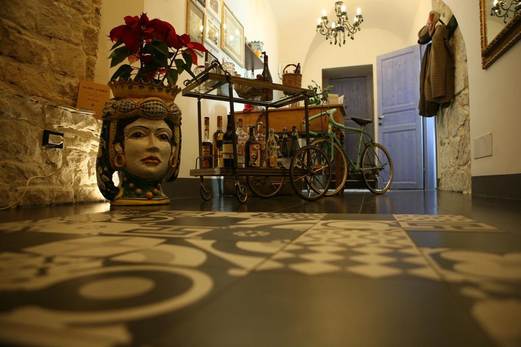 Bed and Breakfast A Mo Casa Комизо Экстерьер фото