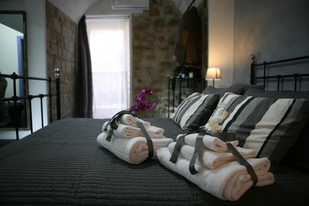Bed and Breakfast A Mo Casa Комизо Номер фото